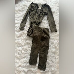 Fashion Nova Green Utility Jumpsuit with Collared Neckline